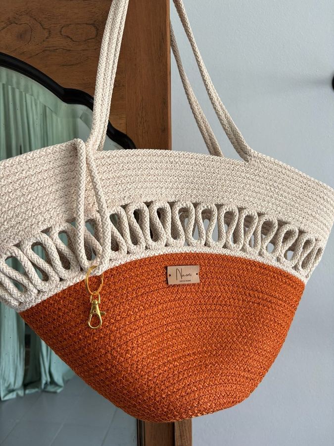 CARTERA LORE